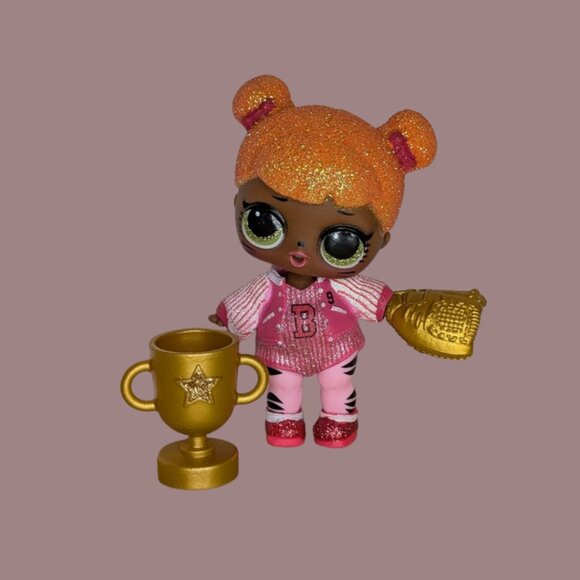 L.O.L. Surprise! Baby Cat All-Star B.B. Heartbreakers Baseball - Picture 1 of 1